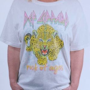 DEF LEOPARD GRAPHIC TEE